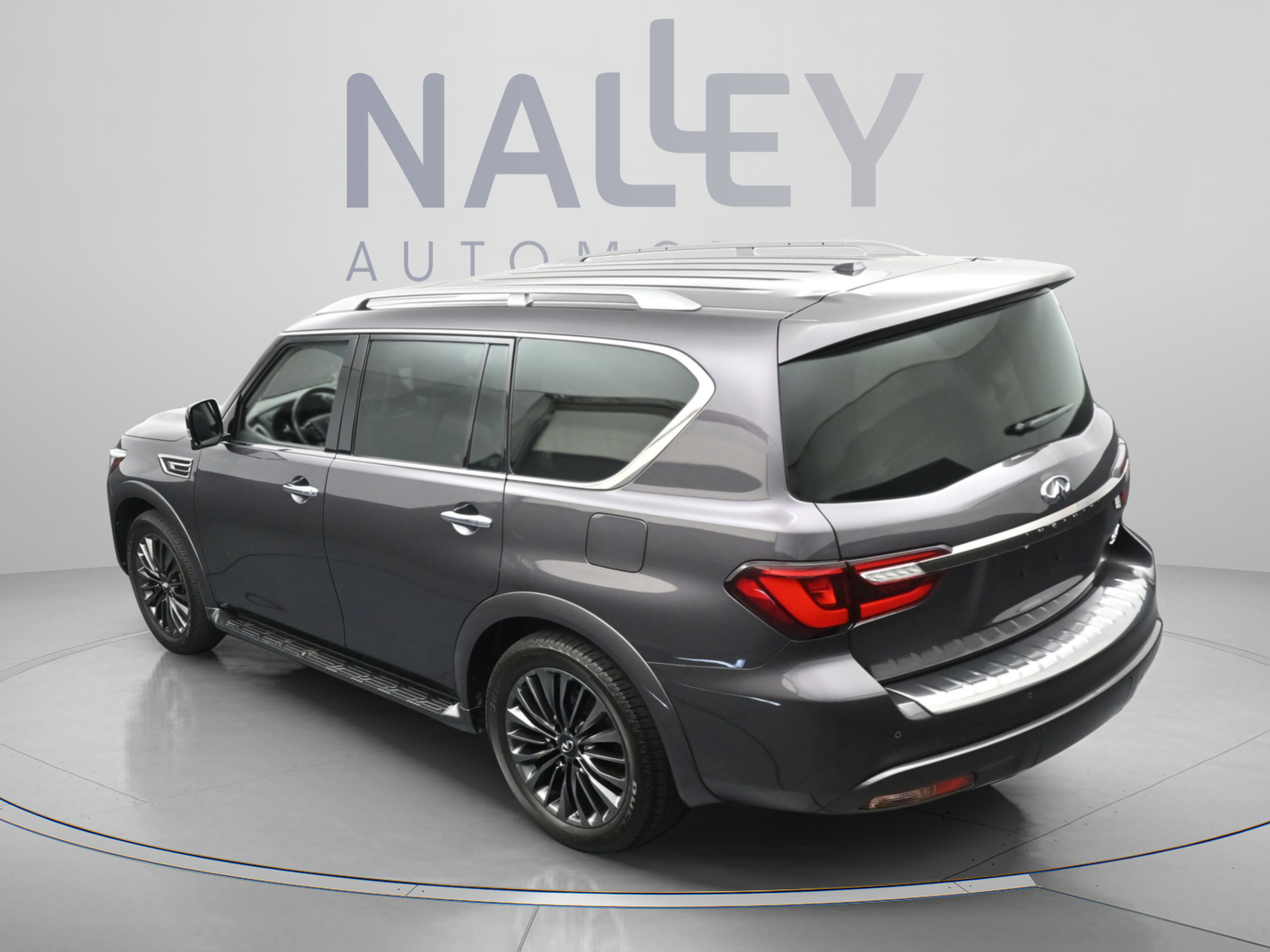 Used 2023 INFINITI QX80 Premium Select w/ Cargo Package RWD image 9