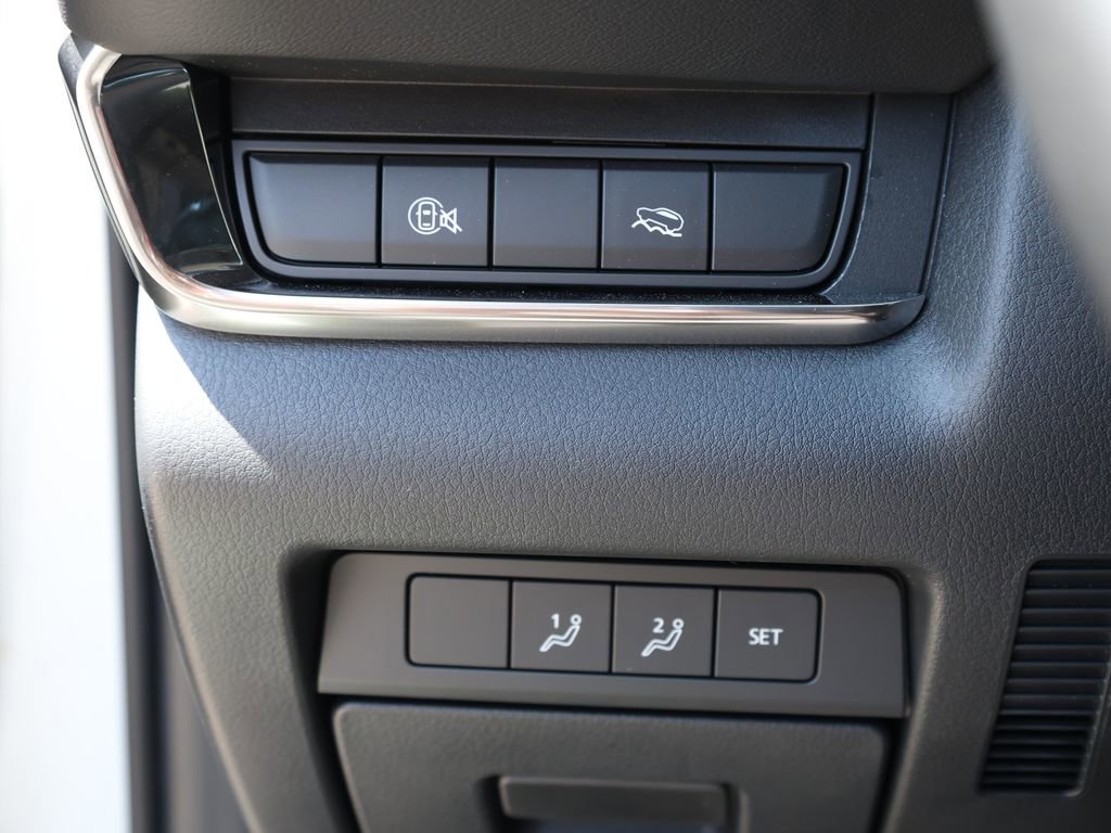 Certified 2025 MAZDA CX-30 AWD 2.5 S w/ Preferred Package image 32