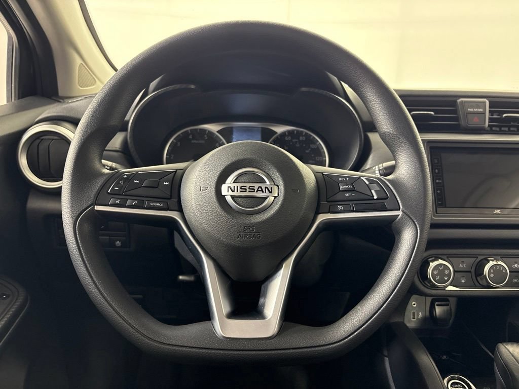 Used 2021 Nissan Versa S FWD image 20