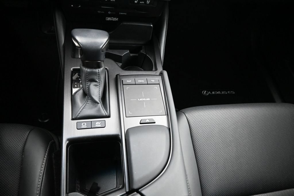 Used 2022 Lexus ES 300h w/ Premium Package FWD image 19