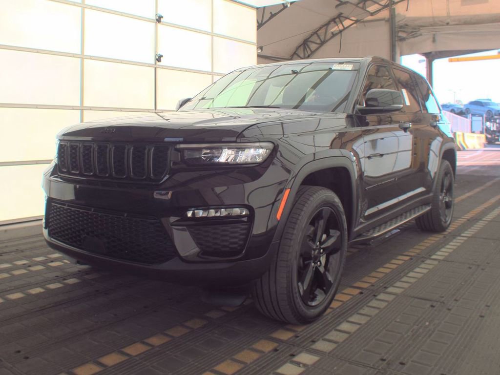 Used 2023 Jeep Grand Cherokee Limited w/ Black Appearance Package RWD image 1