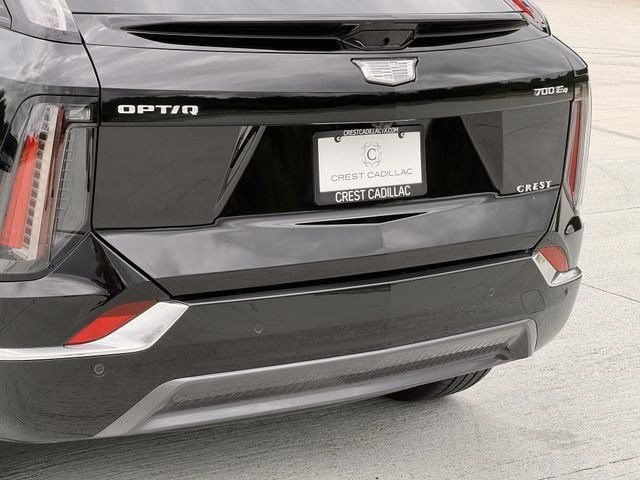 New 2026 Cadillac Optiq Luxury 1 AWD/4WD image 6