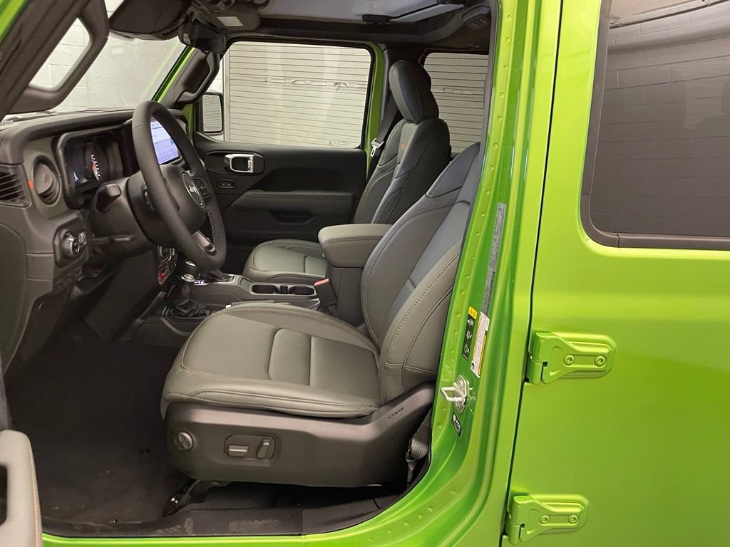 New 2026 Jeep Gladiator Mojave AWD/4WD image 15
