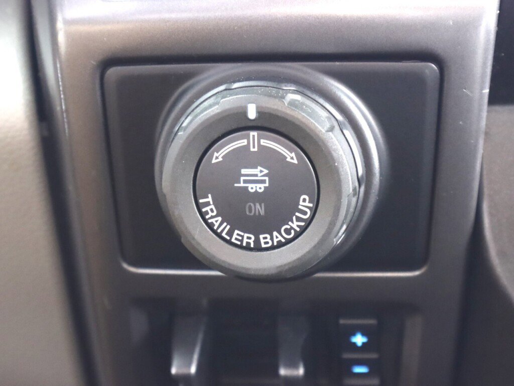 Used 2020 Ford F150 XLT w/ Trailer Tow Package image 26