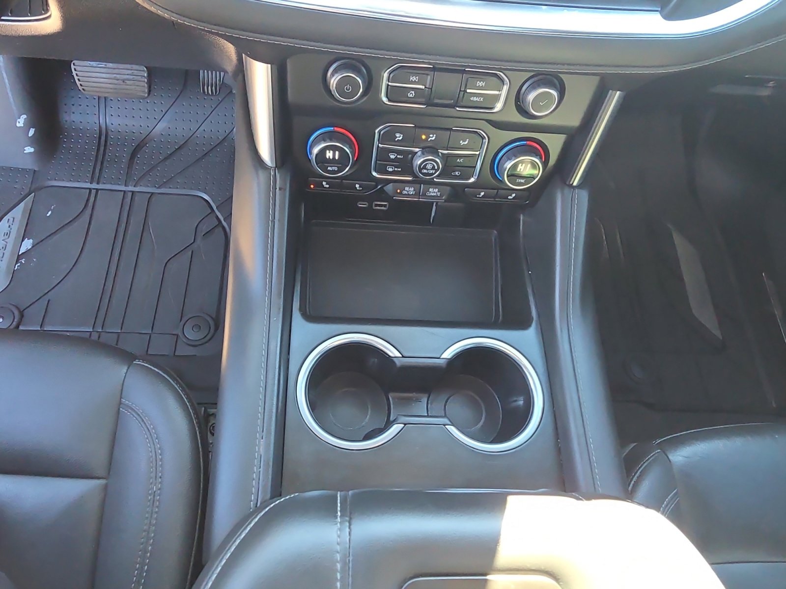 Used 2023 Chevrolet Tahoe Z71 image 22