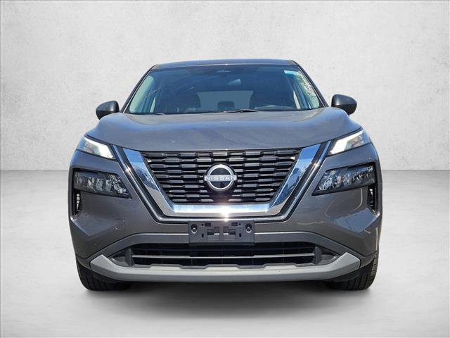 Used 2023 Nissan Rogue S AWD/4WD image 2