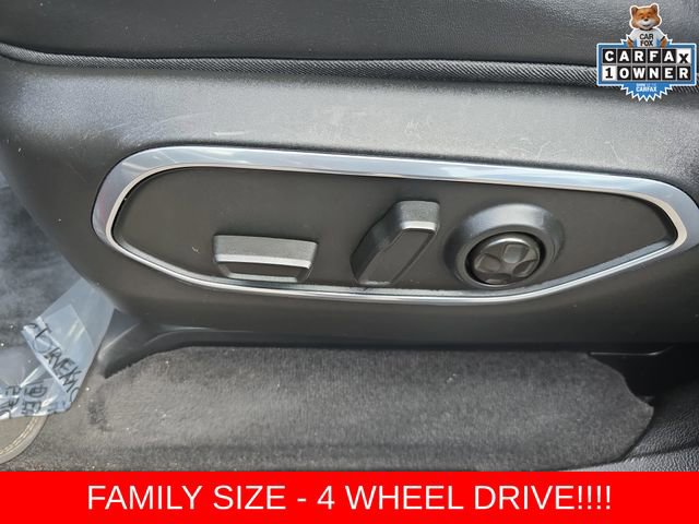 Used 2022 Jeep Wagoneer Series II AWD/4WD image 26