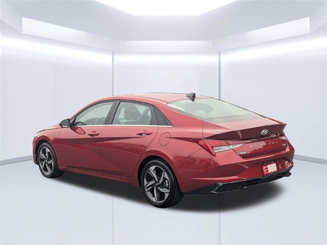 Used 2023 Hyundai Elantra Limited FWD image 6