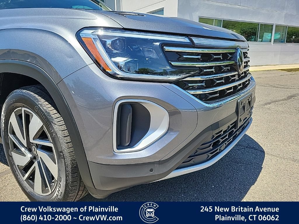 Used 2024 Volkswagen Atlas SEL AWD/4WD image 23