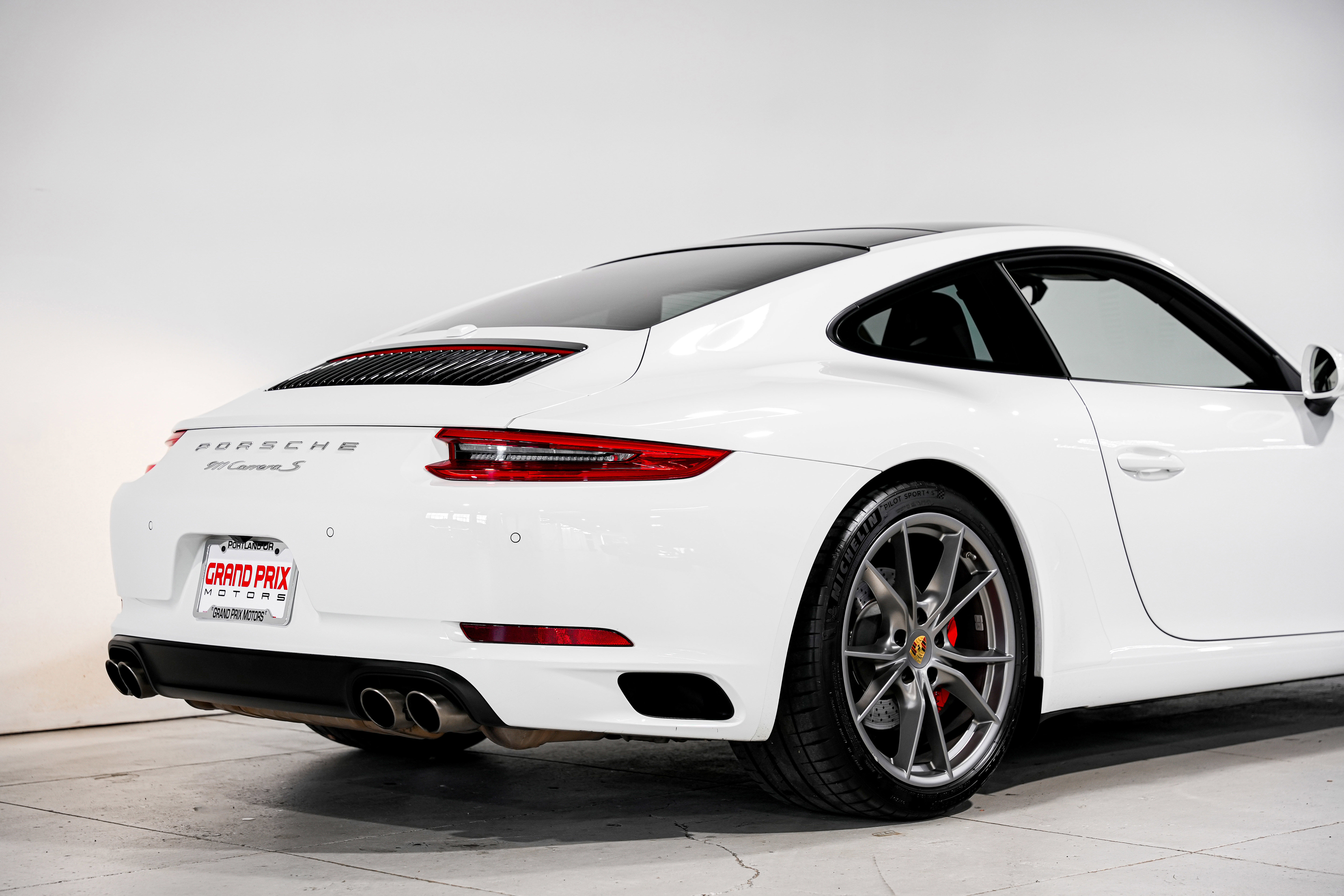 Used 2019 Porsche 911 Carrera S image 37