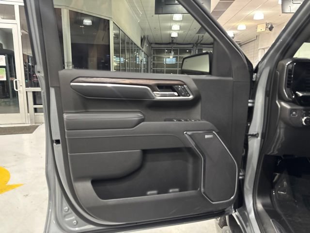 Used 2026 GMC Sierra 1500 SLT w/ SLT Premium Package AWD/4WD image 15
