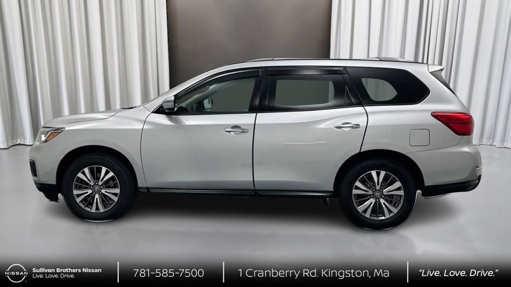 Used 2019 Nissan Pathfinder SV w/ SV Tech Package AWD/4WD image 8