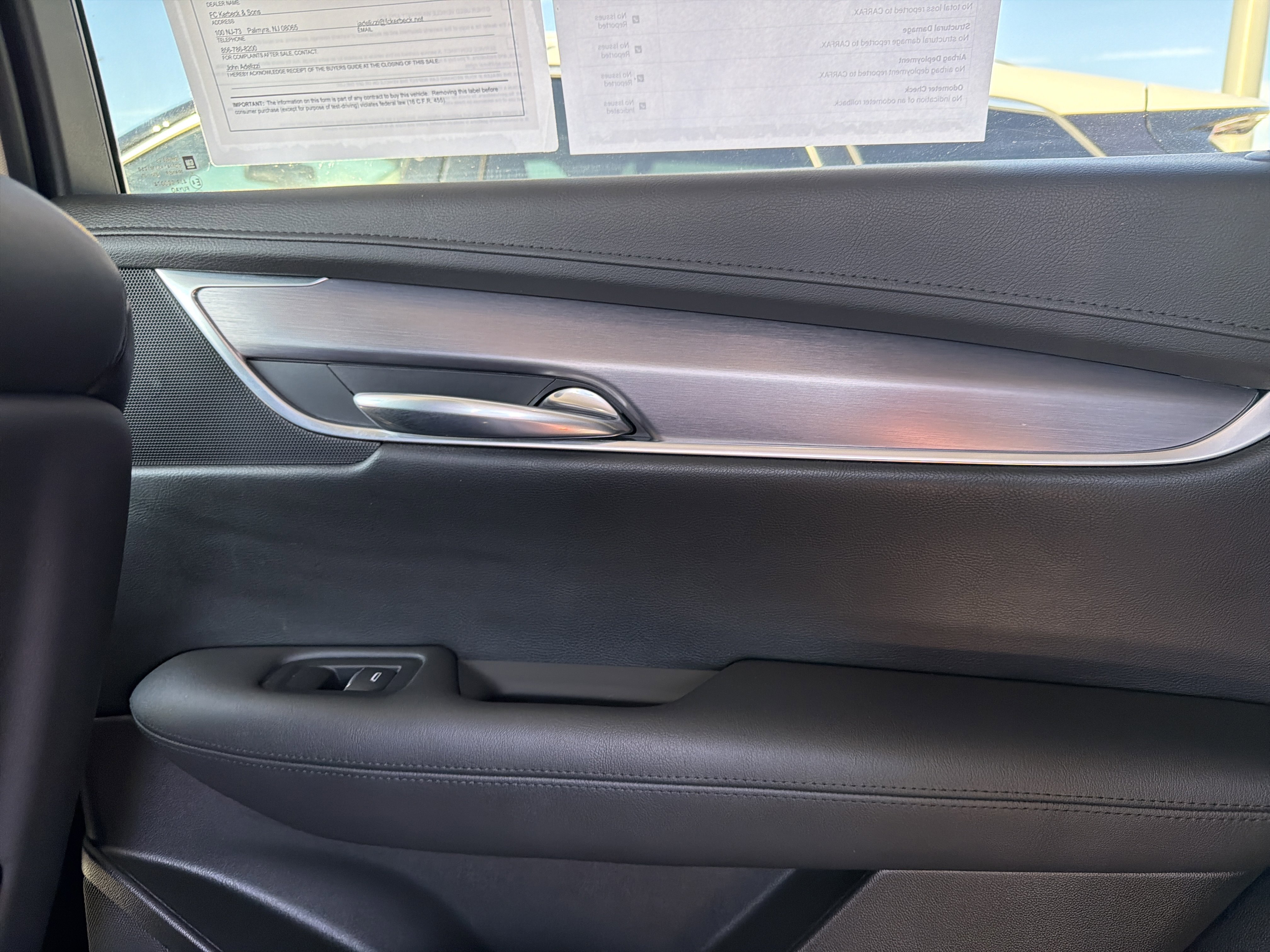 Used 2018 Cadillac XT5 Luxury w/ Driver Awareness Package image 26