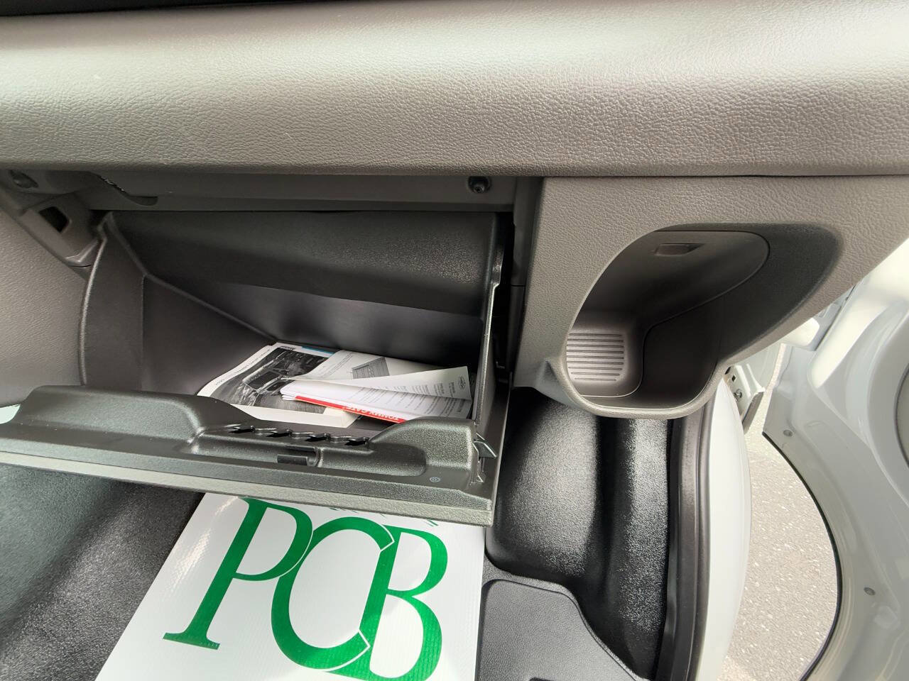 Used 2023 Ford Transit 250 Medium Roof AWD image 28