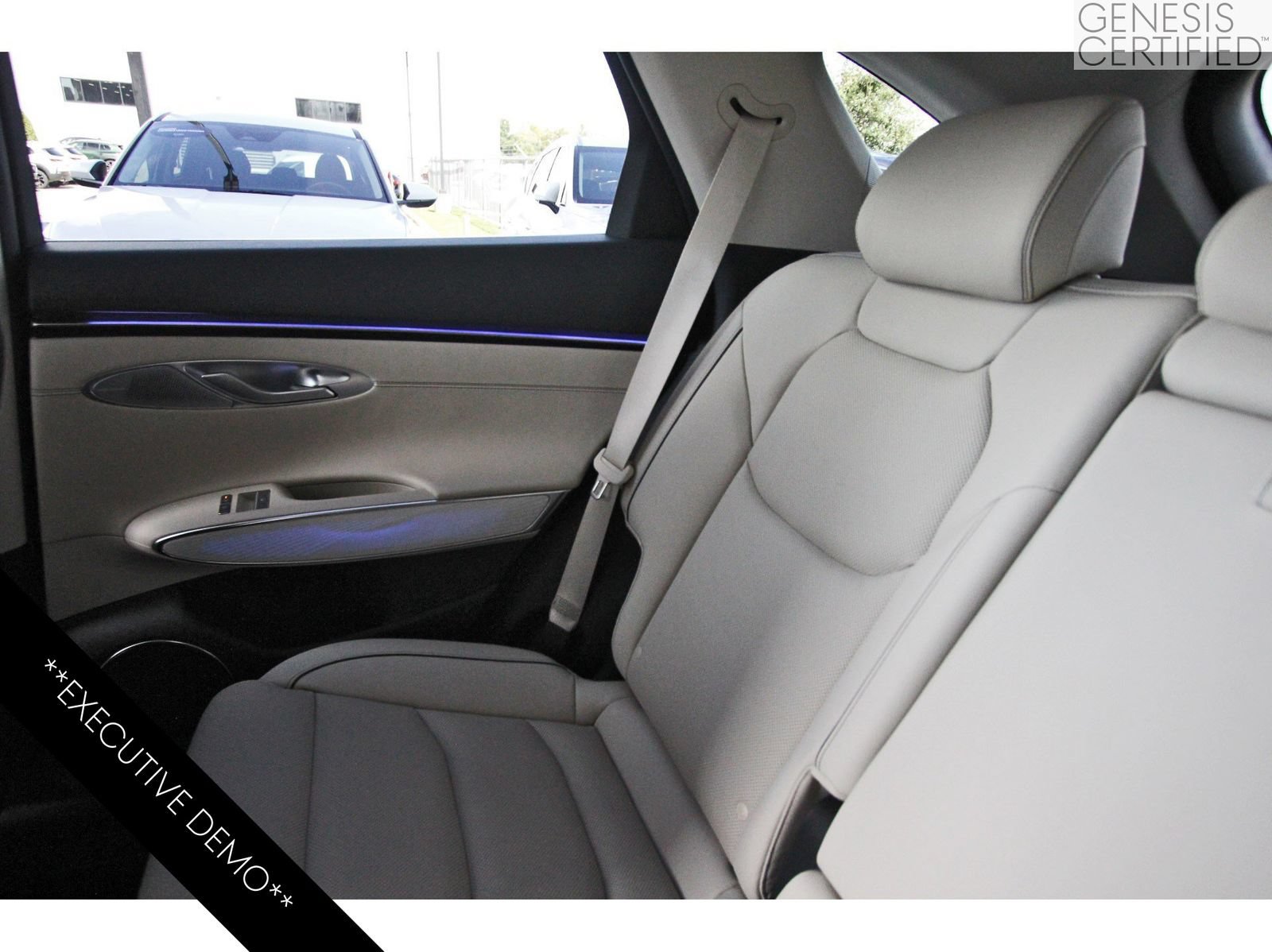 Used 2026 Genesis GV70 2.5T Advanced AWD/4WD image 14