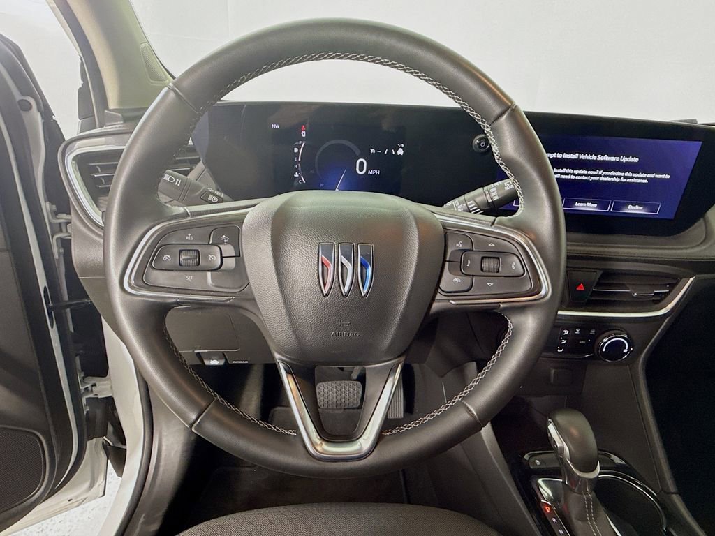 Used 2024 Buick Encore GX Preferred FWD image 13