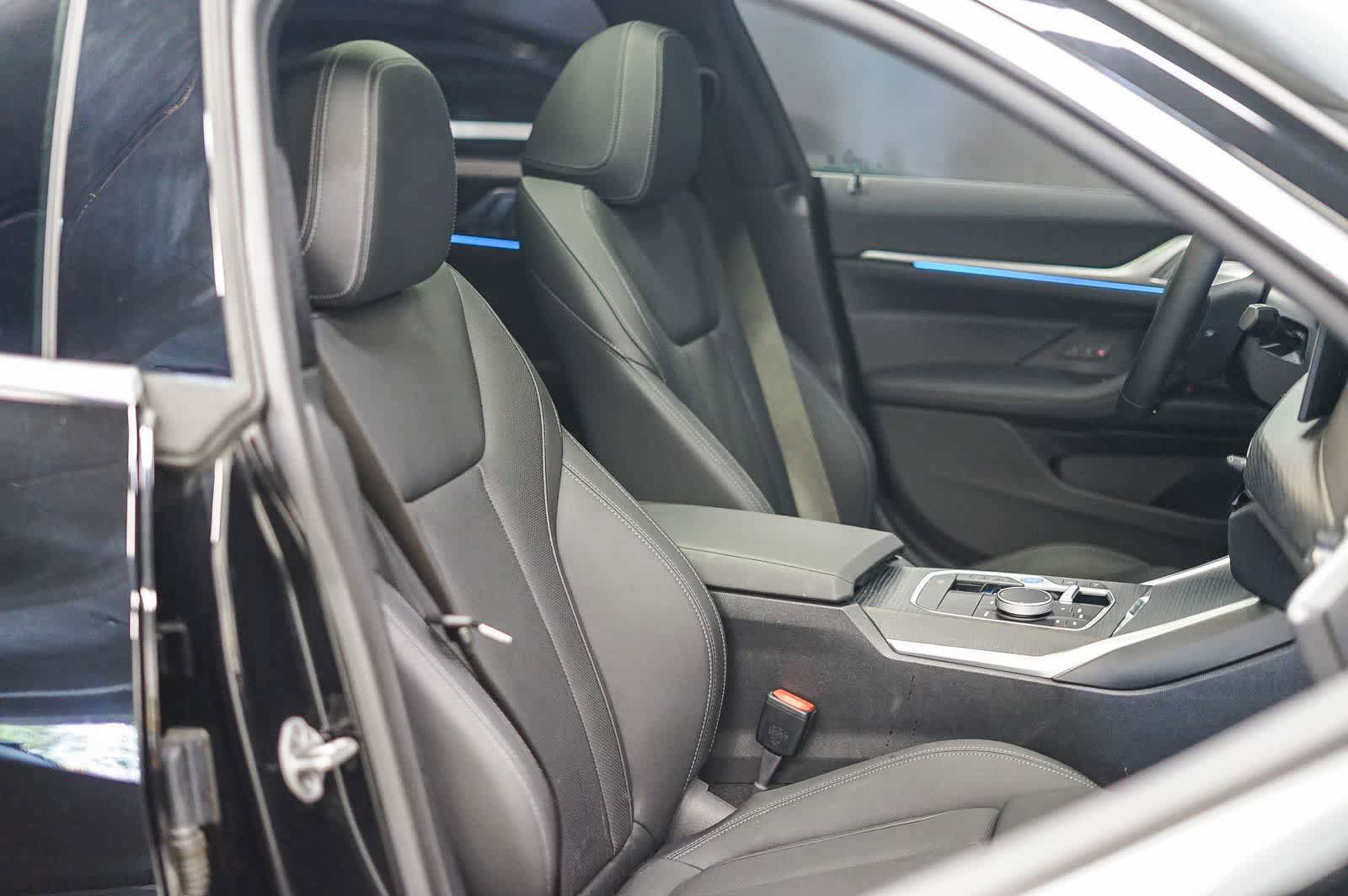 Used 2025 BMW i4 xDrive40i w/ Driving Assistance Package image 17