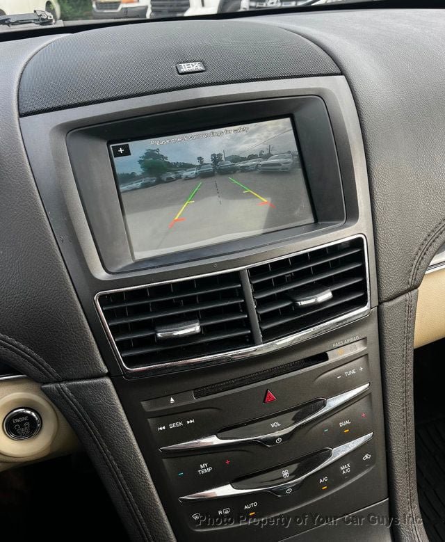 Used 2019 Lincoln MKT AWD image 26