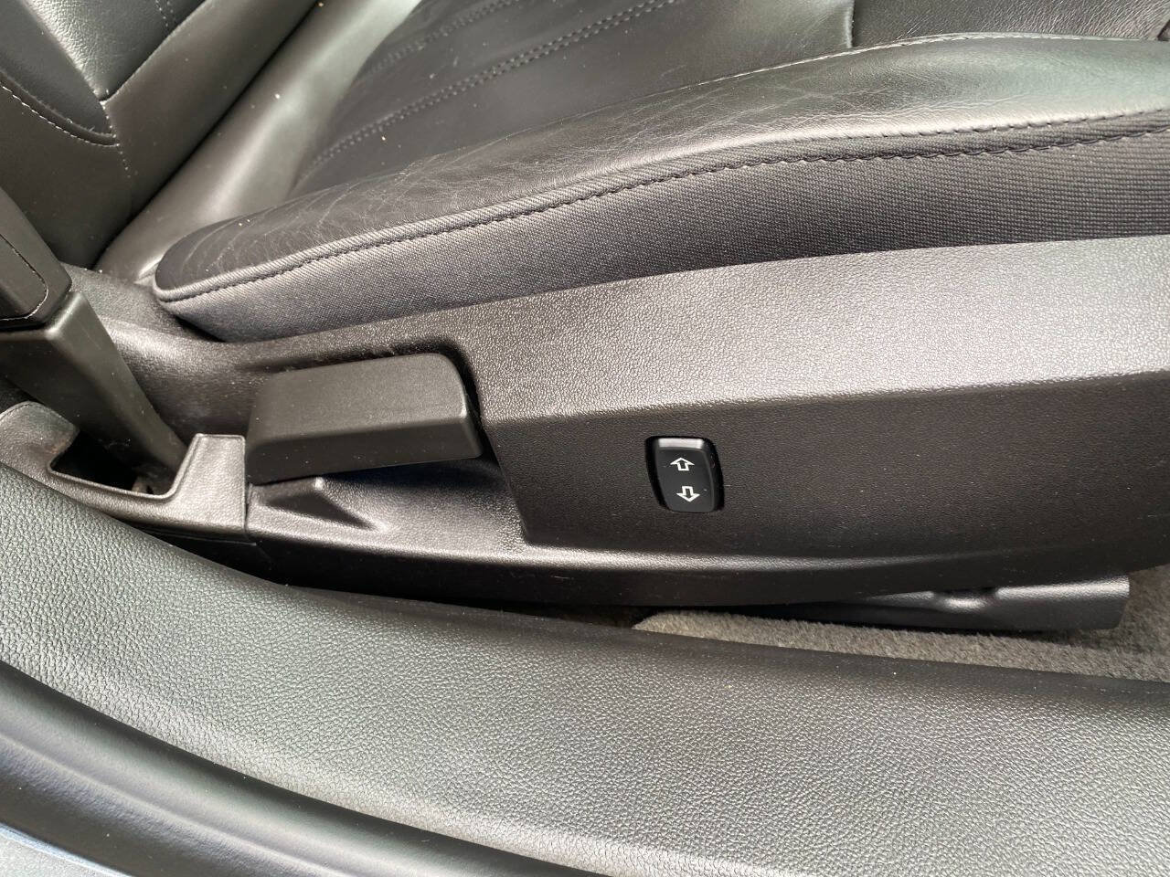 Used 2017 Buick Regal Sport Touring FWD image 51