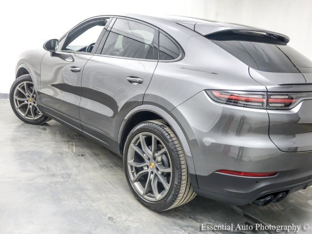 Used 2021 Porsche Cayenne Coupe image 10