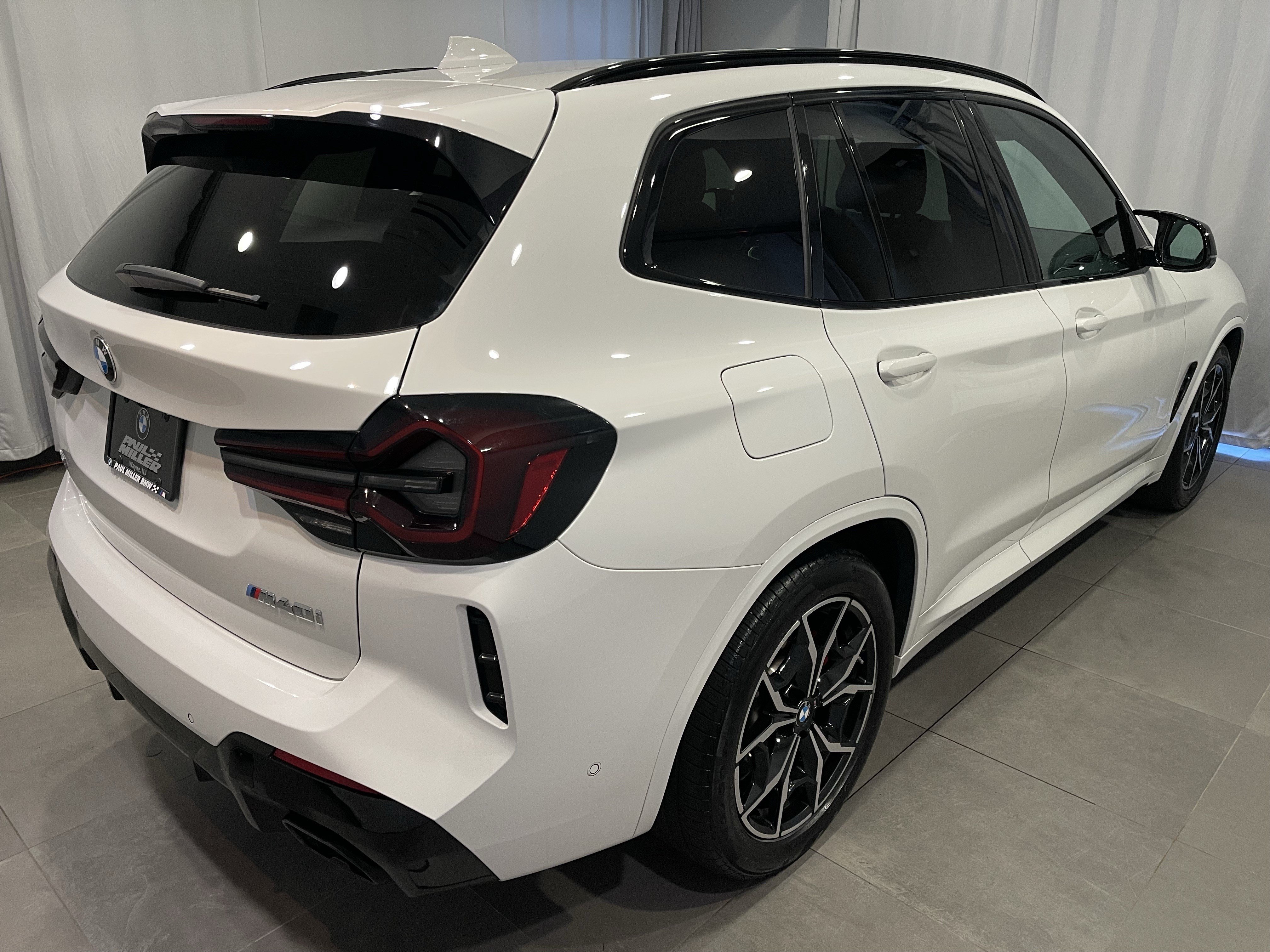 Certified 2023 BMW X3 M40i AWD/4WD image 6
