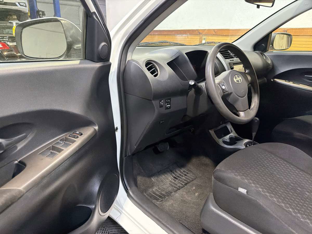 Used 2014 Scion xD image 14