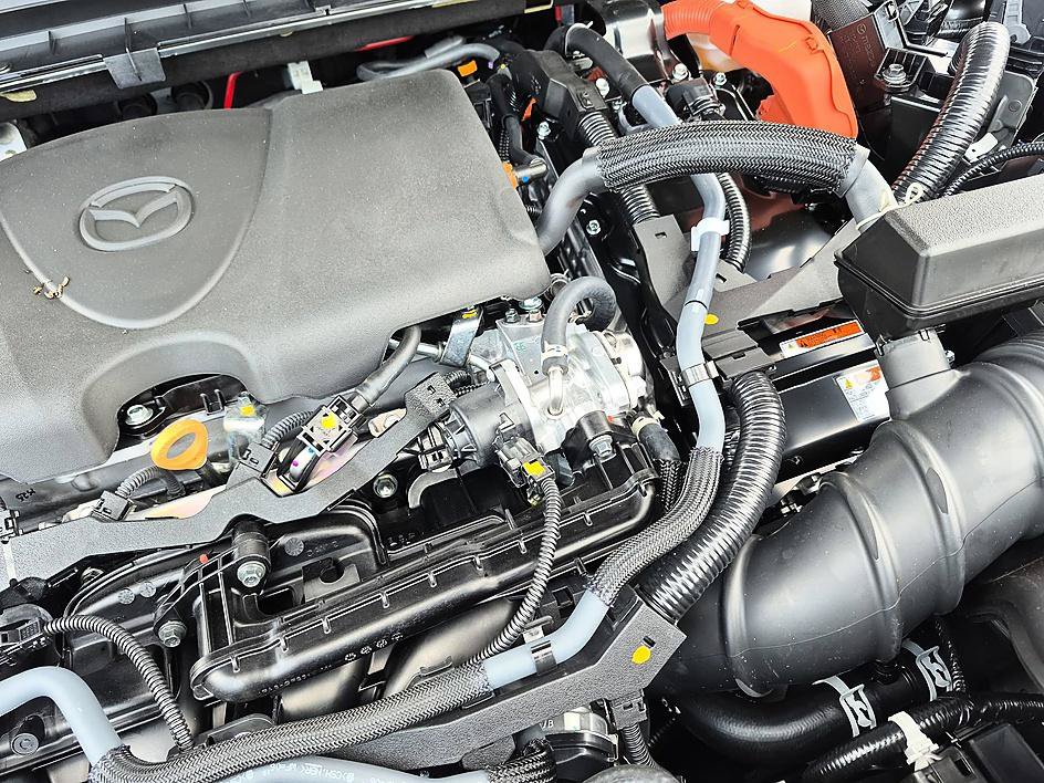 New 2026 MAZDA CX-50 AWD 2.5 Hybrid w/ Weather Package image 36