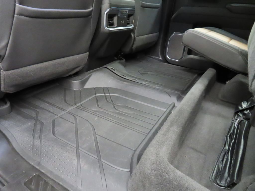 Used 2024 Chevrolet Silverado 2500 High Country w/ High Country Premium Package image 69