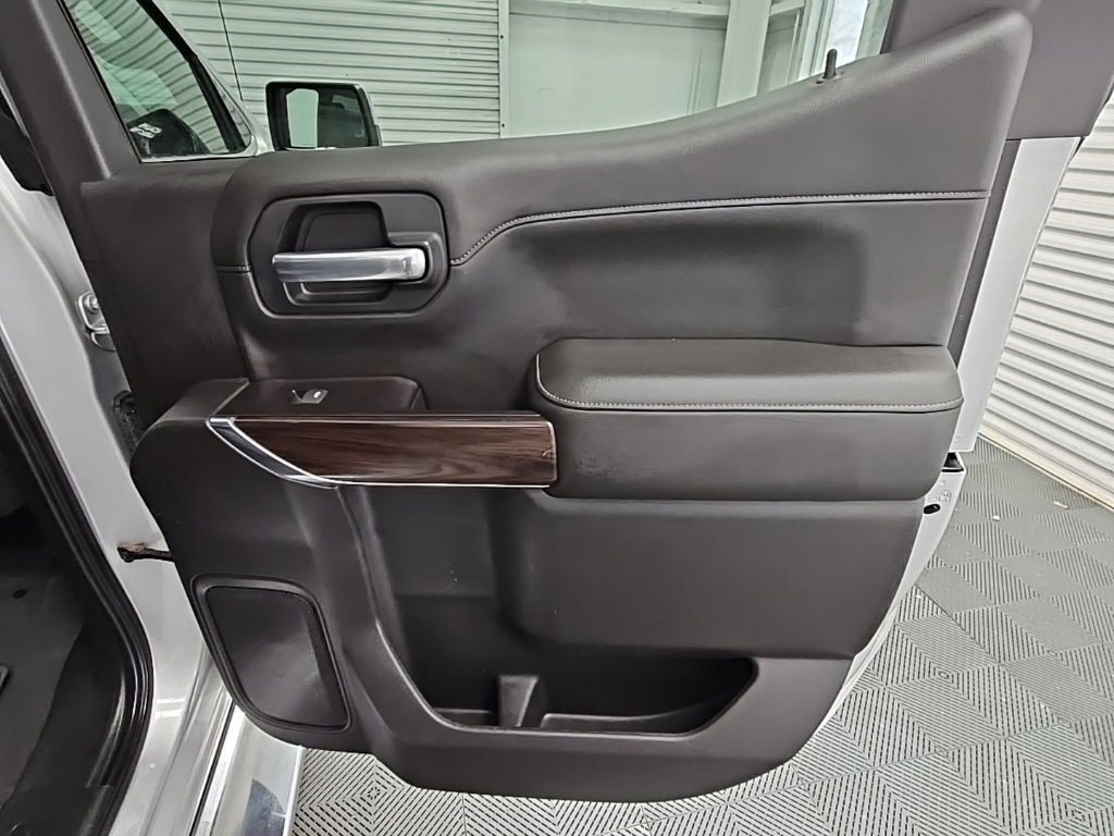 Used 2019 GMC Sierra 1500 SLT w/ SLT Premium Package image 39