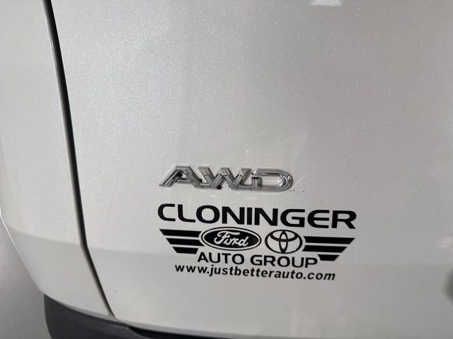 Used 2024 Toyota Grand Highlander Limited AWD/4WD image 10
