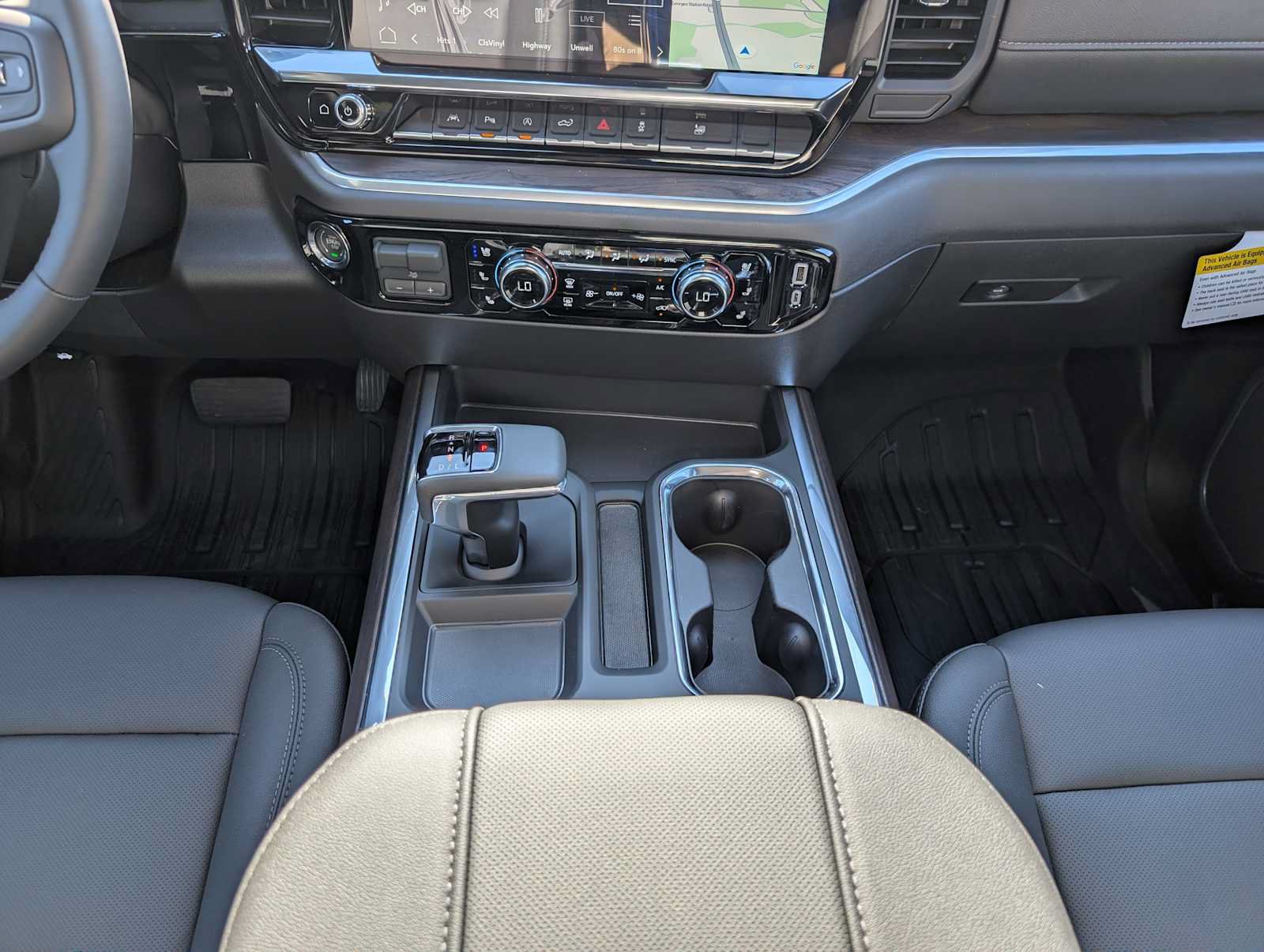 New 2026 GMC Sierra 1500 SLT w/ SLT Premium Plus Package AWD/4WD image 12