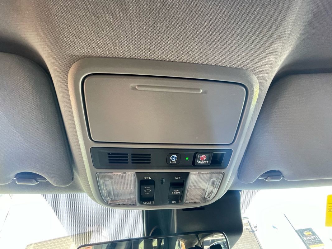 Used 2021 Honda Pilot Touring image 19