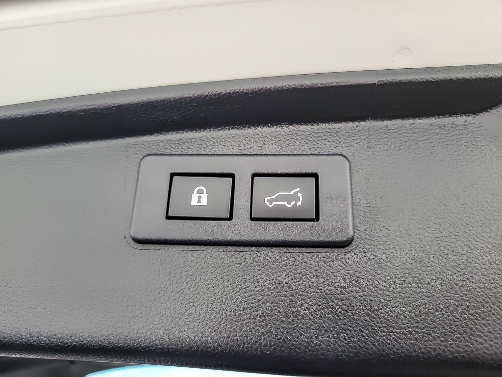 Certified 2020 Subaru Outback Touring w/ Popular Package #2 image 19