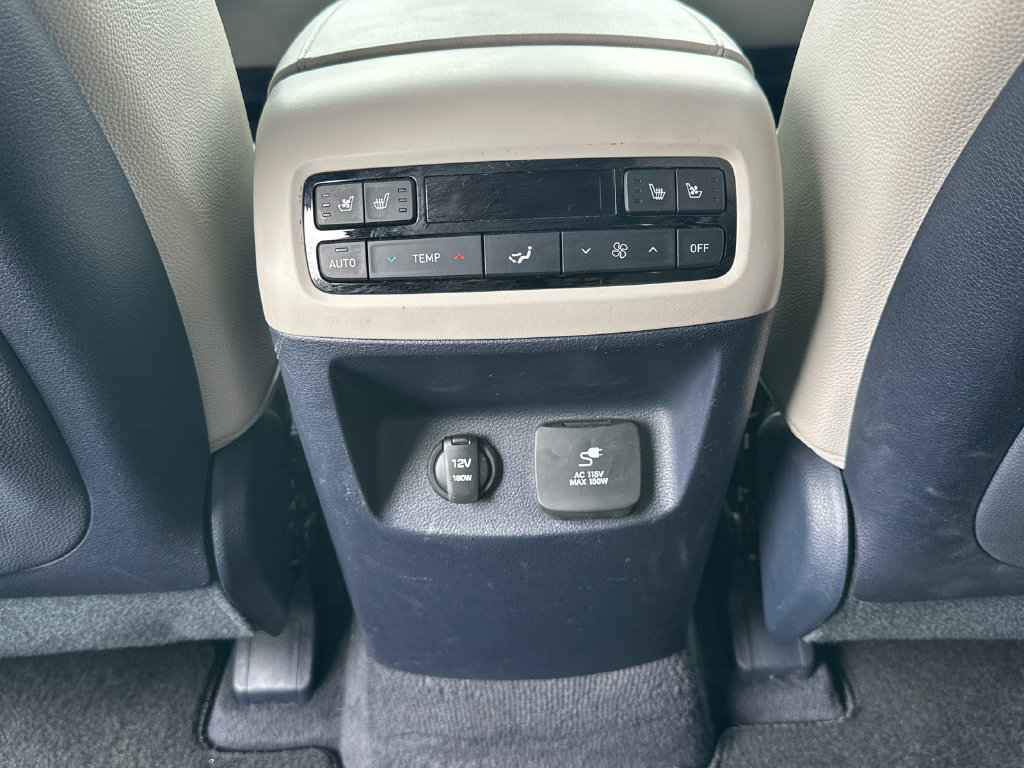 Used 2023 Hyundai Palisade Limited FWD image 23