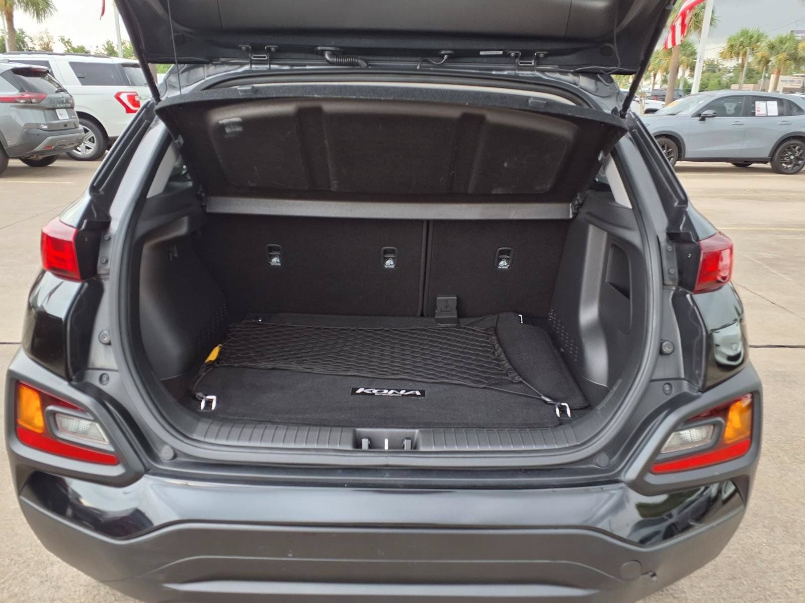 Used 2021 Hyundai Kona SEL w/ Cargo Package AWD/4WD image 7