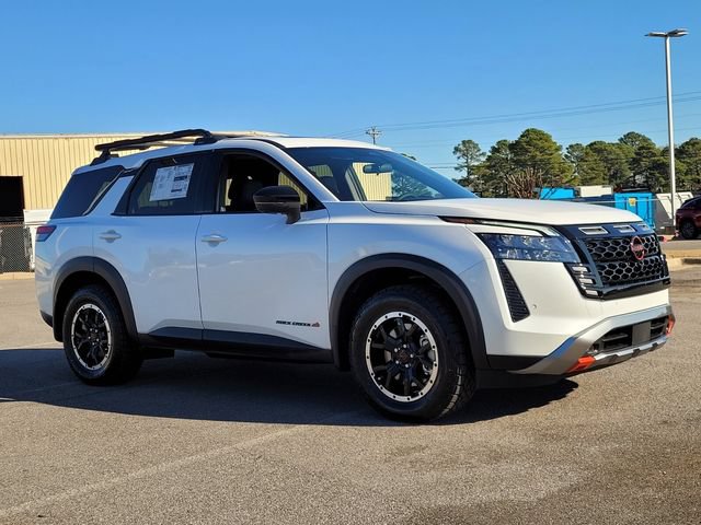 New 2026 Nissan Pathfinder Rock Creek w/ Rock Creek Premium Package AWD/4WD image 5