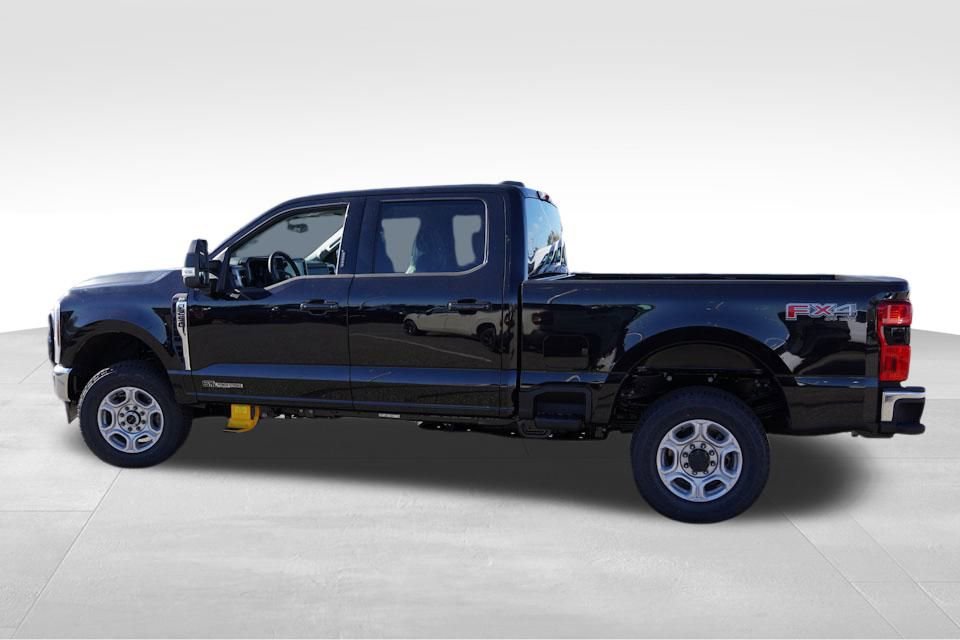 New 2026 Ford F250 XLT w/ XLT Premium Package AWD/4WD image 6