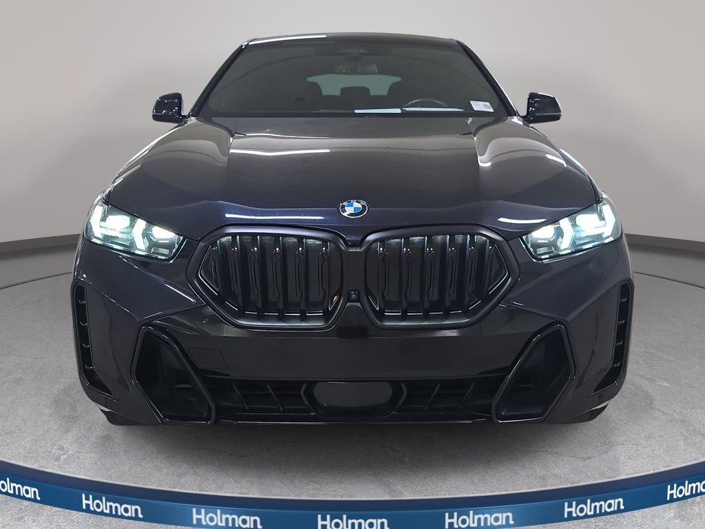 Certified 2024 BMW X6 xDrive40i w/ Premium Package AWD/4WD image 2