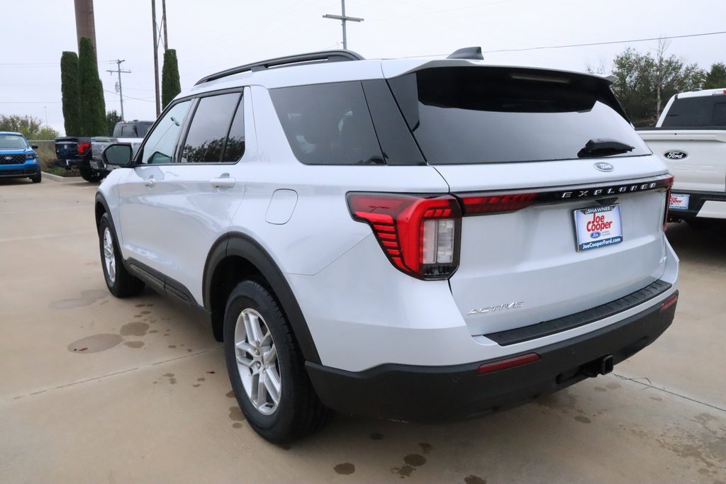 New 2026 Ford Explorer Active image 24