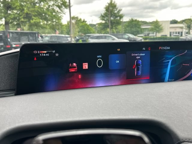 New 2026 Lincoln Navigator Reserve AWD/4WD image 26