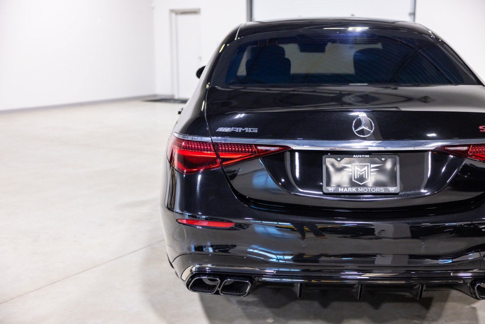 Used 2024 Mercedes-Benz S 63 AMG S w/ AMG Night Package image 14