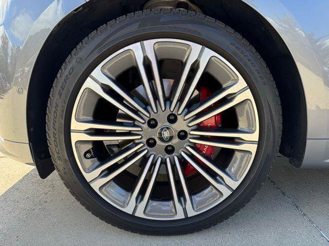 Used 2024 Land Rover Range Rover Sport Dynamic SE image 4