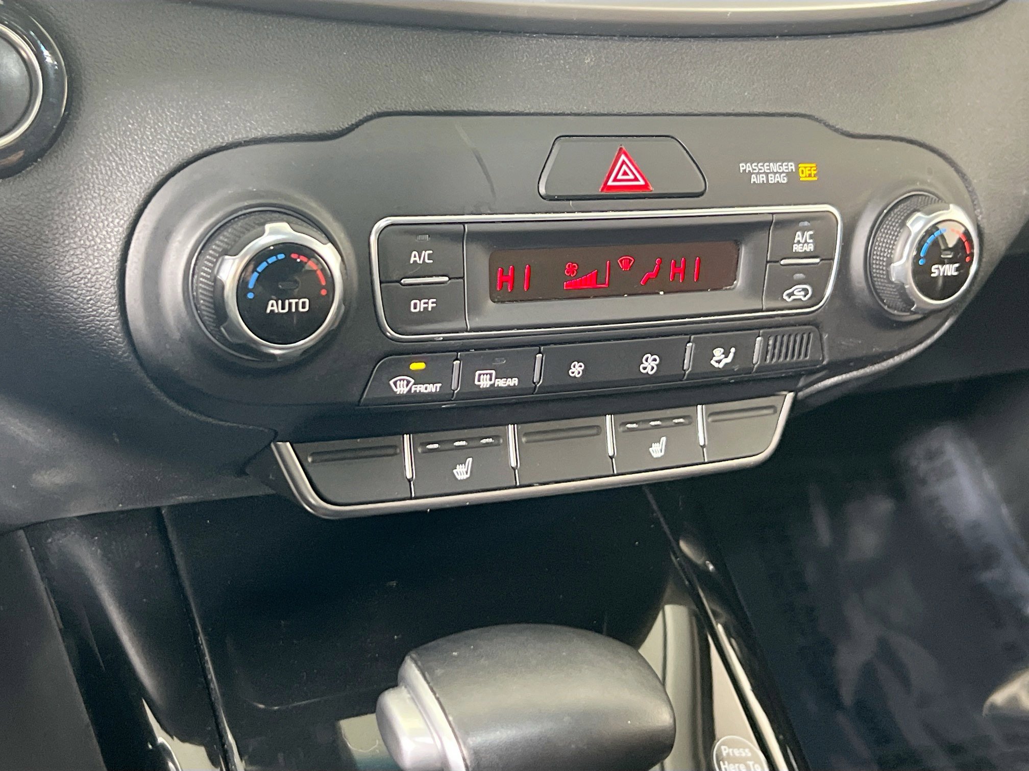 Used 2020 Kia Sorento SX image 16