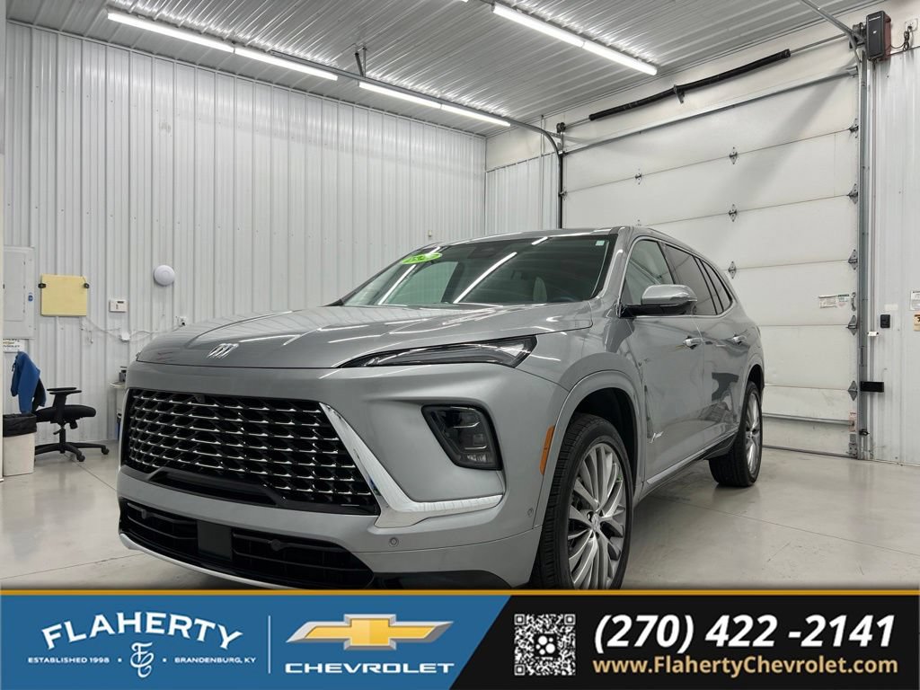 Used 2025 Buick Enclave Avenir w/ Super Cruise Package AWD/4WD image 6