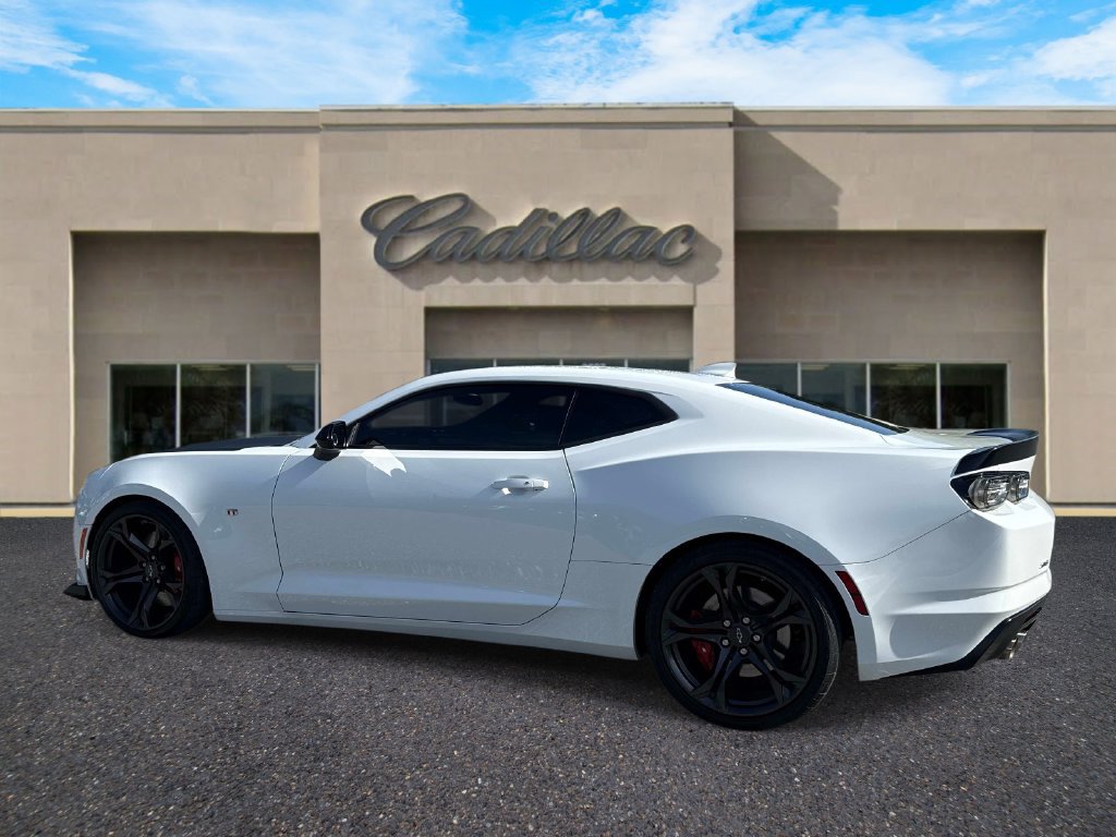 Used 2023 Chevrolet Camaro SS RWD image 5
