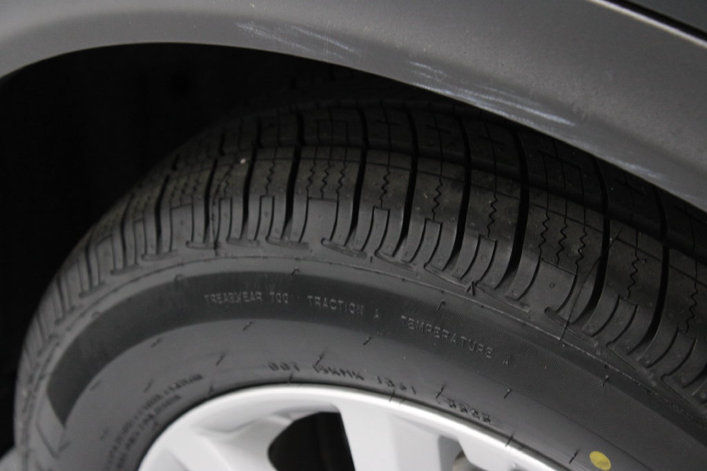 Certified 2022 Nissan Rogue Sport SV AWD/4WD image 19