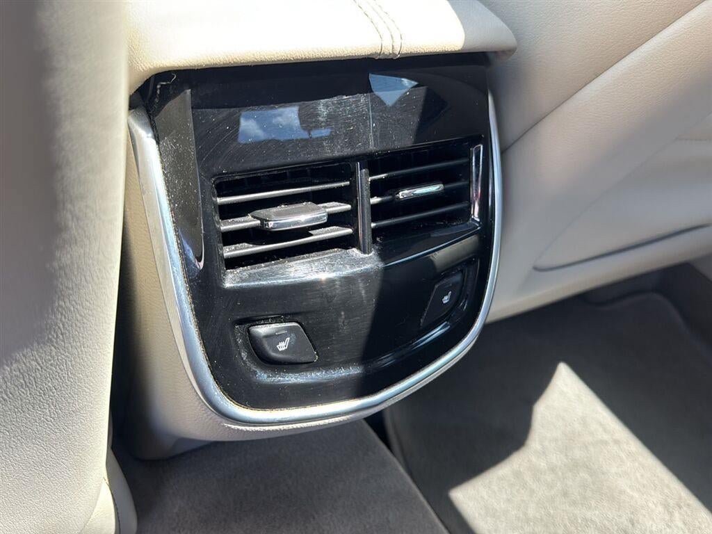 Used 2016 Cadillac XTS Luxury w/ Driver Awareness Package FWD image 21