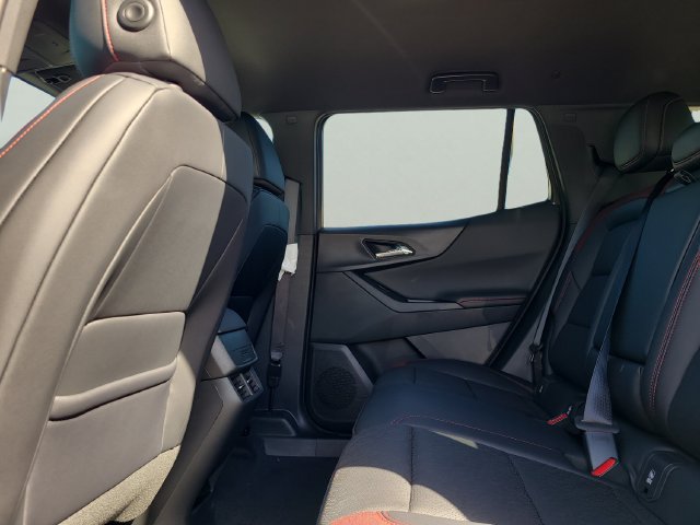 New 2027 Chevrolet Equinox RS FWD image 13