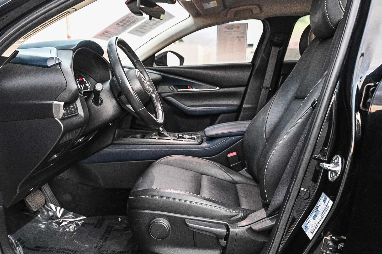 Used 2020 MAZDA CX-30 AWD w/ Select Package image 17