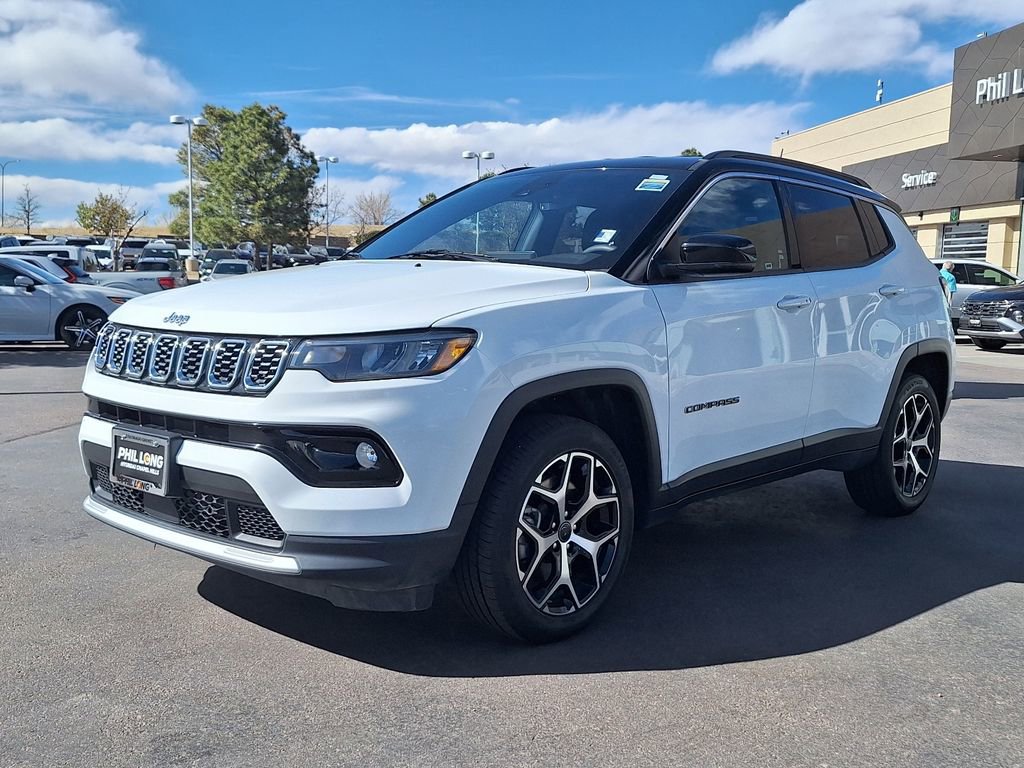 Used 2025 Jeep Compass Limited AWD/4WD image 7